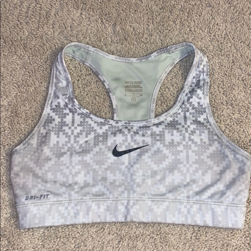 Nike Dri-Fit Sports Bra